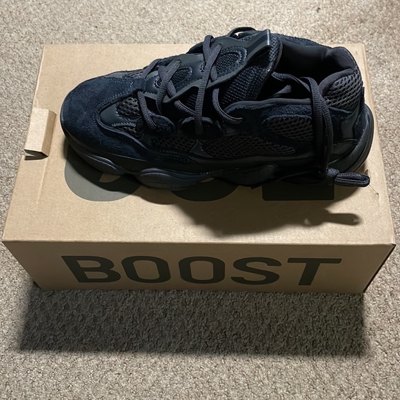 Yeezys worn once - Picture 2 of 2